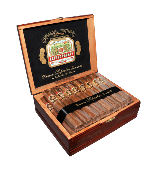 Arturo Fuente Don Carlos - Double Robusto